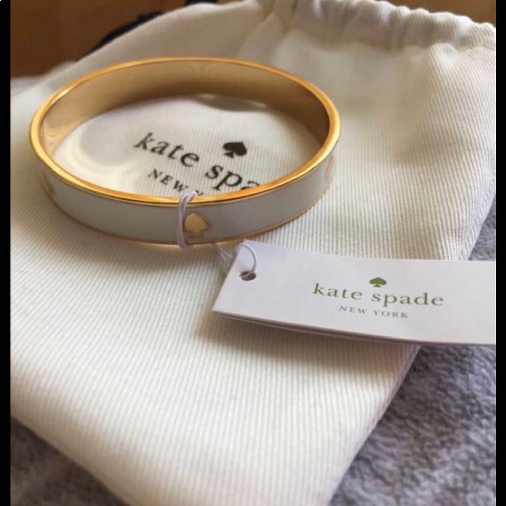 *SOLD* BNWT Kate Spade Bangle